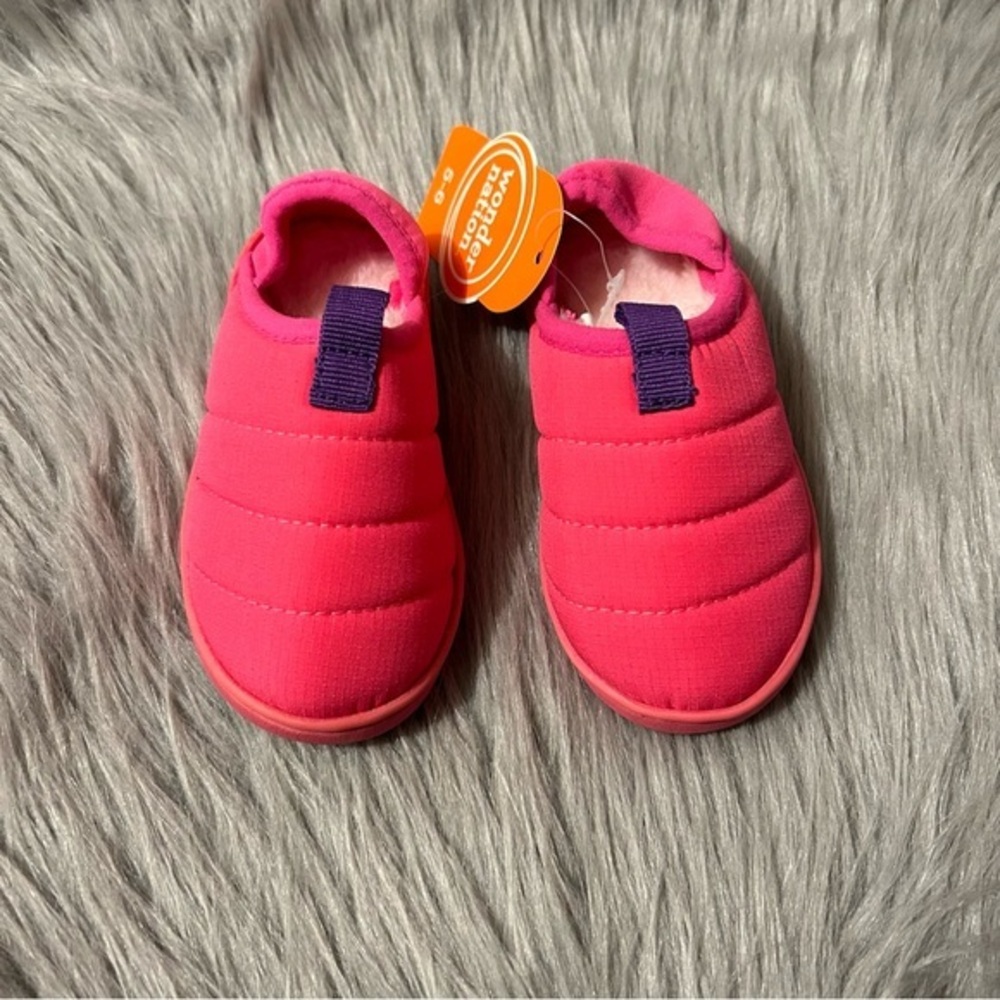 Wonder‎ Nation Puffer Slipper Girl Size 5-6 Pink Plush Fuzzy Lined Slip On Shoes